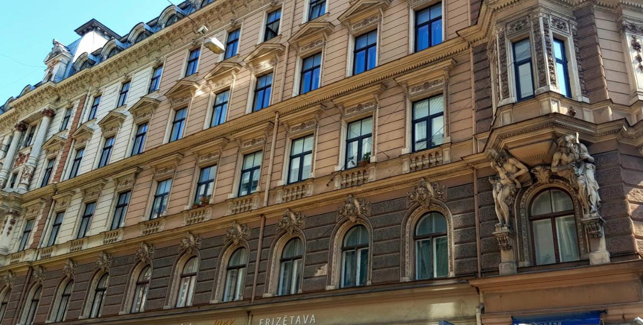 Kalnina Street Apartments In Riga Centre Экстерьер фото